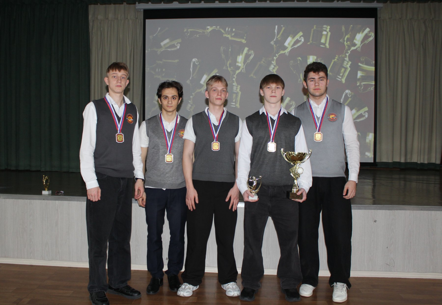 первенство лицея по волейболу 