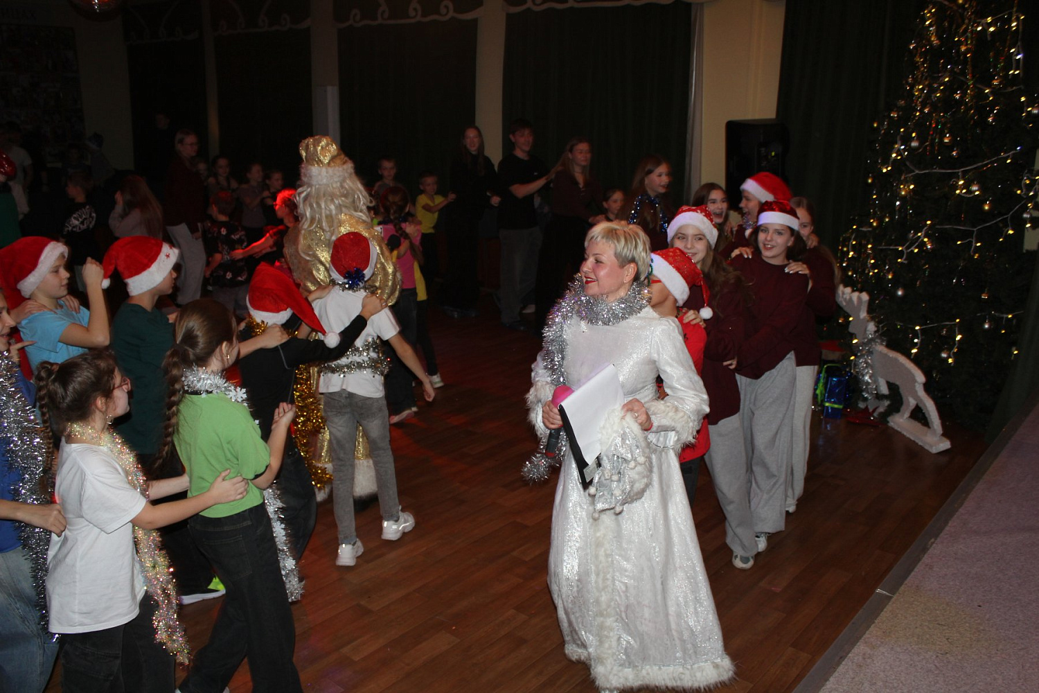 Новый год в старших классах